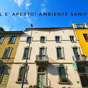 Hotel The, Milan
